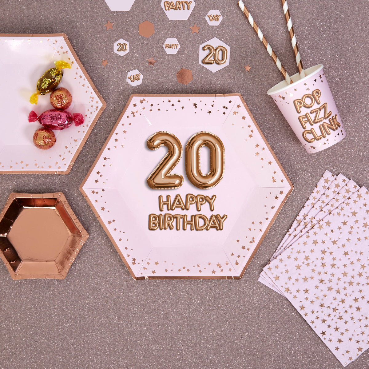 8 assiettes hexagonales 