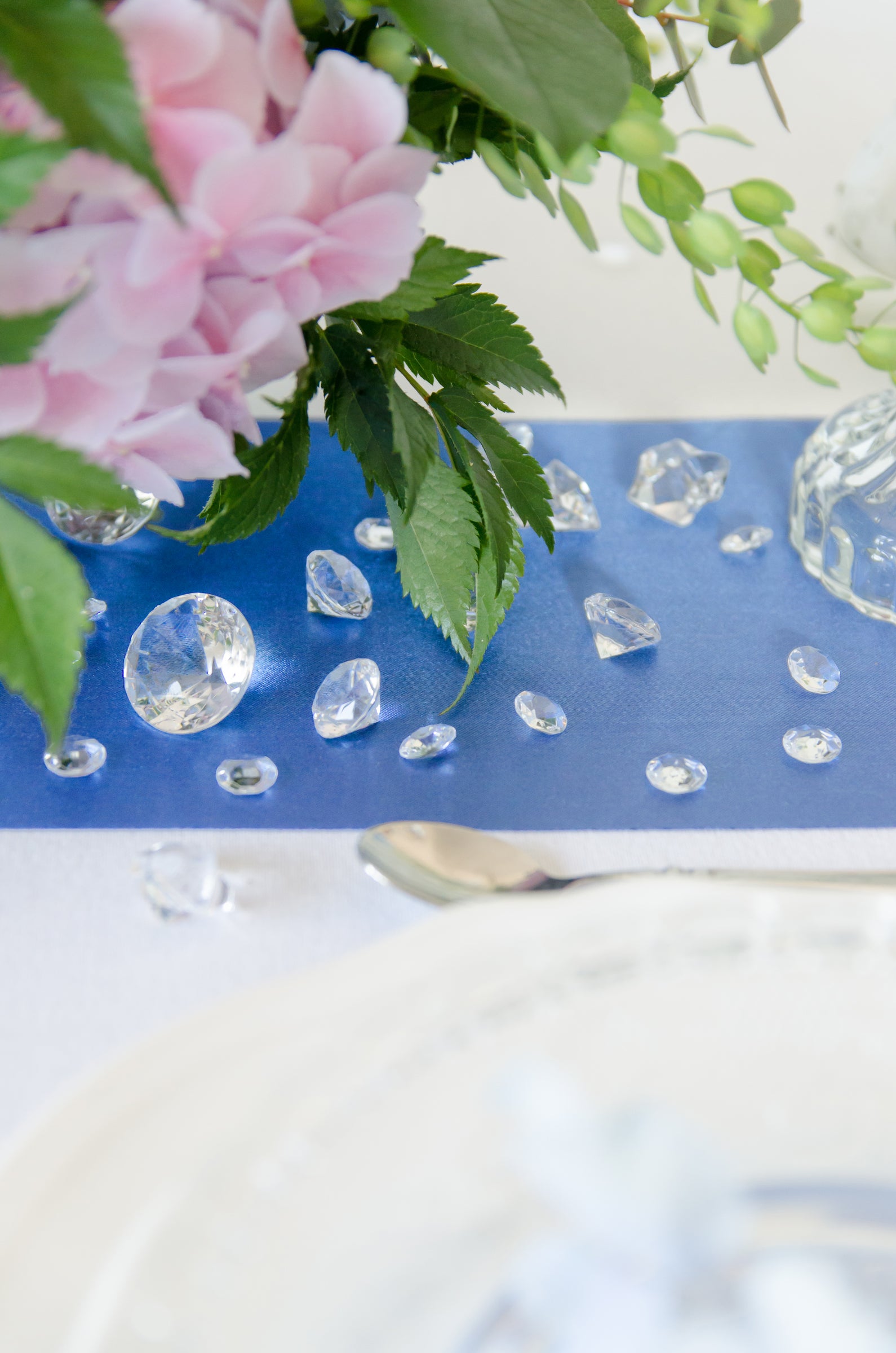 100 diamants décoratifs transparent pour la table de 12 mm