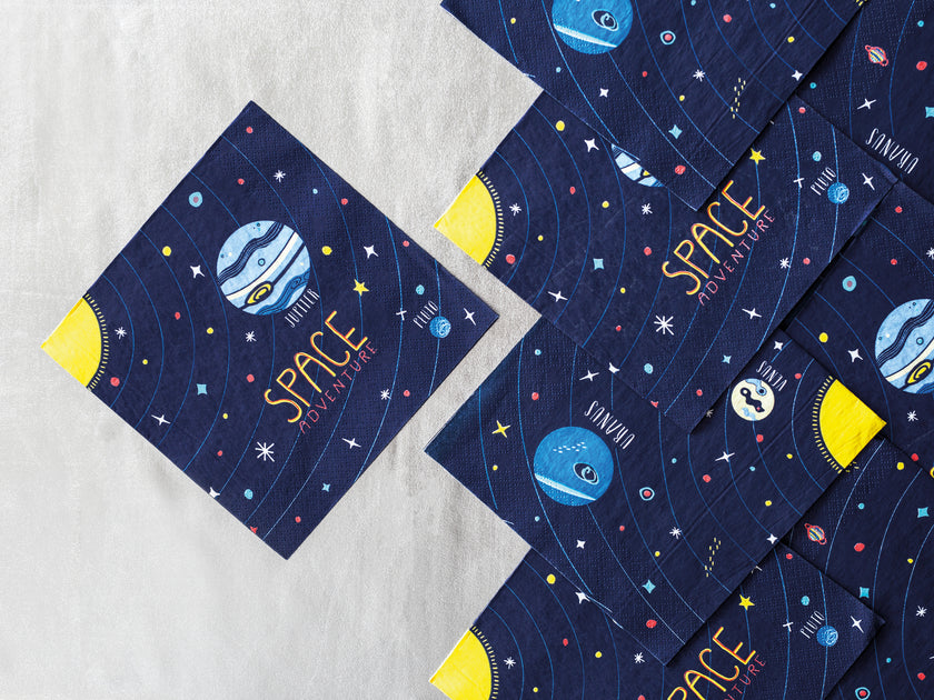 20 serviettes bleues motifs 