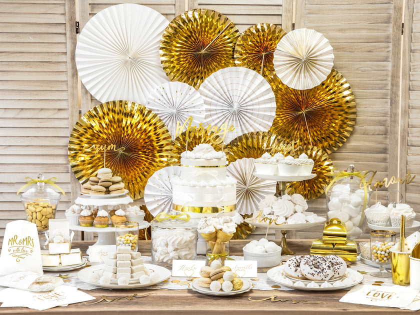 4 rosaces en papier blancs