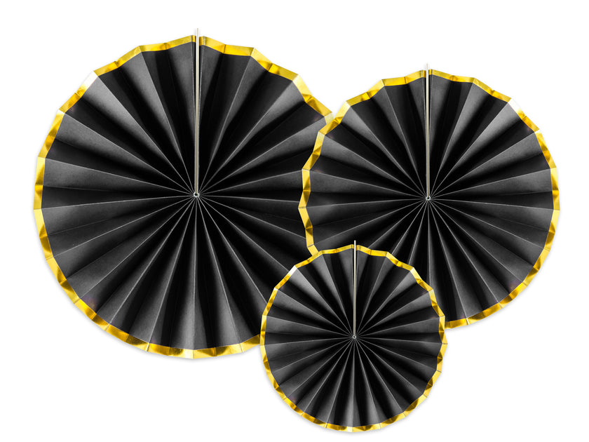 3 rosaces en papier noir avec bord doré