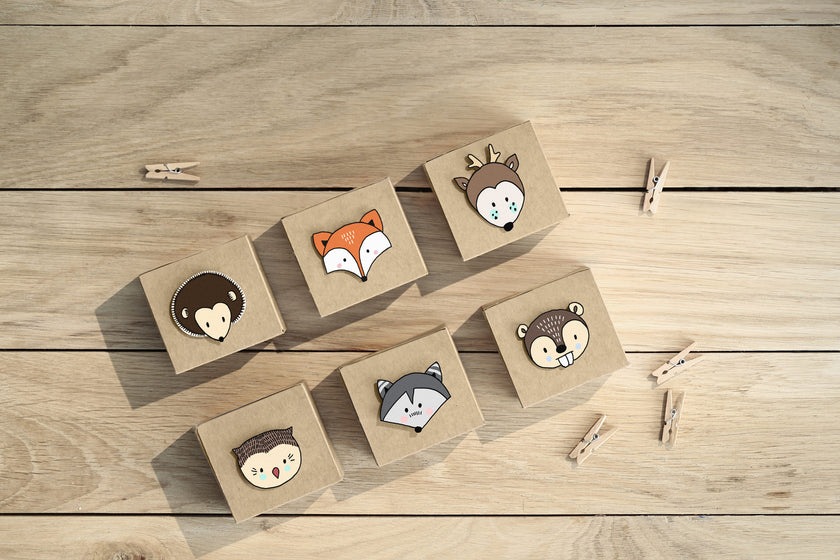 20 pinces décoratives de 3 cm en bois