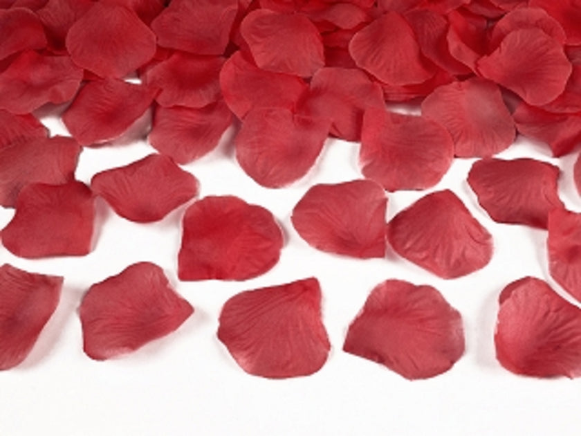 500 pétales de roses rouges