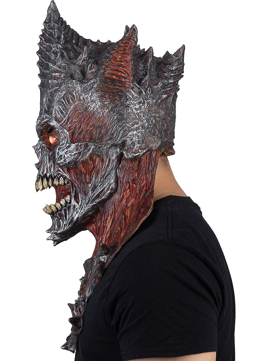 Masque de mort maléfique
