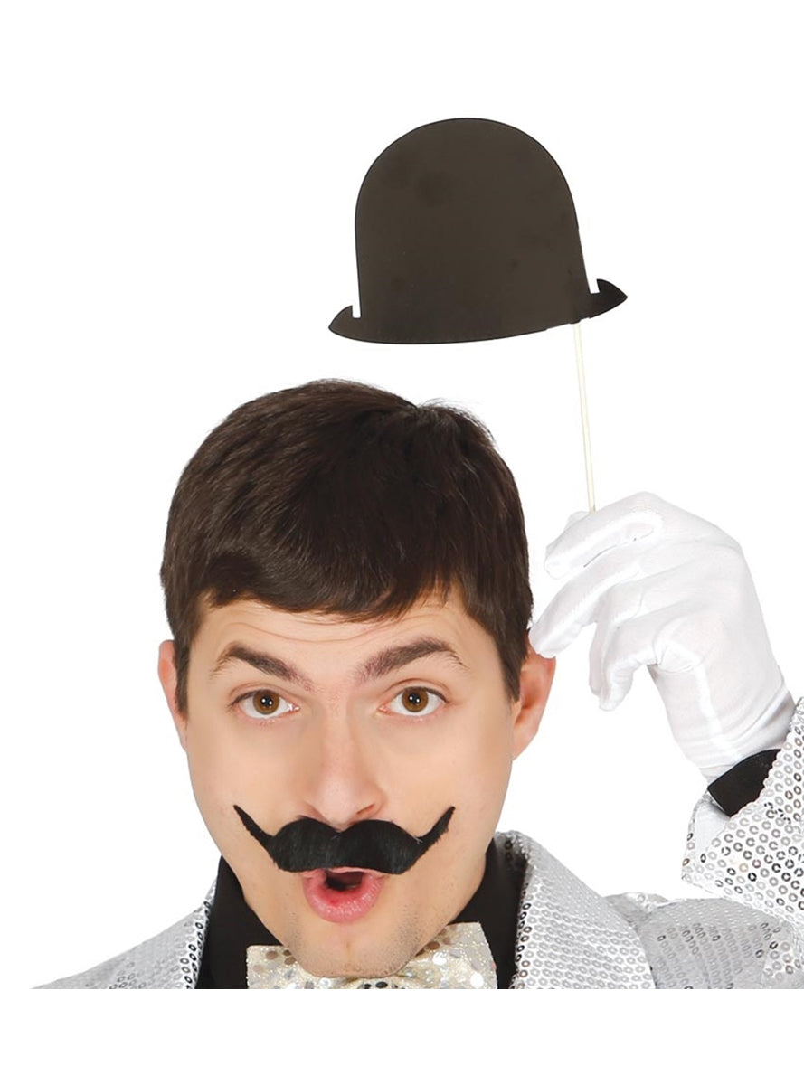 6 chapeaux melon avec bâton