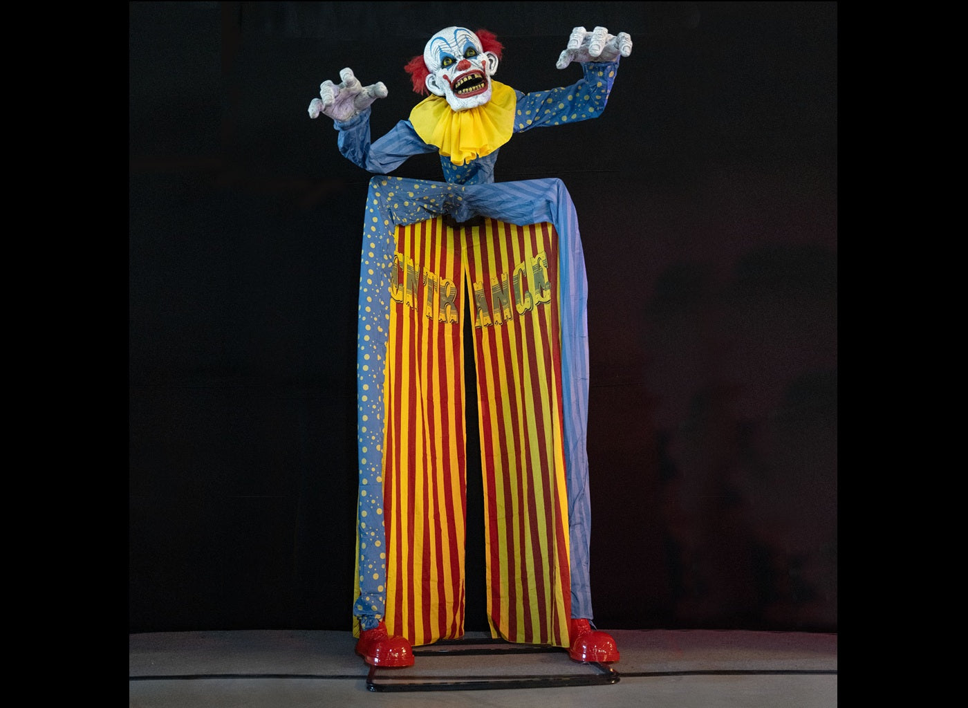 entrée clown d'horreur lumineux sonore et motorisé 2.9m 220v