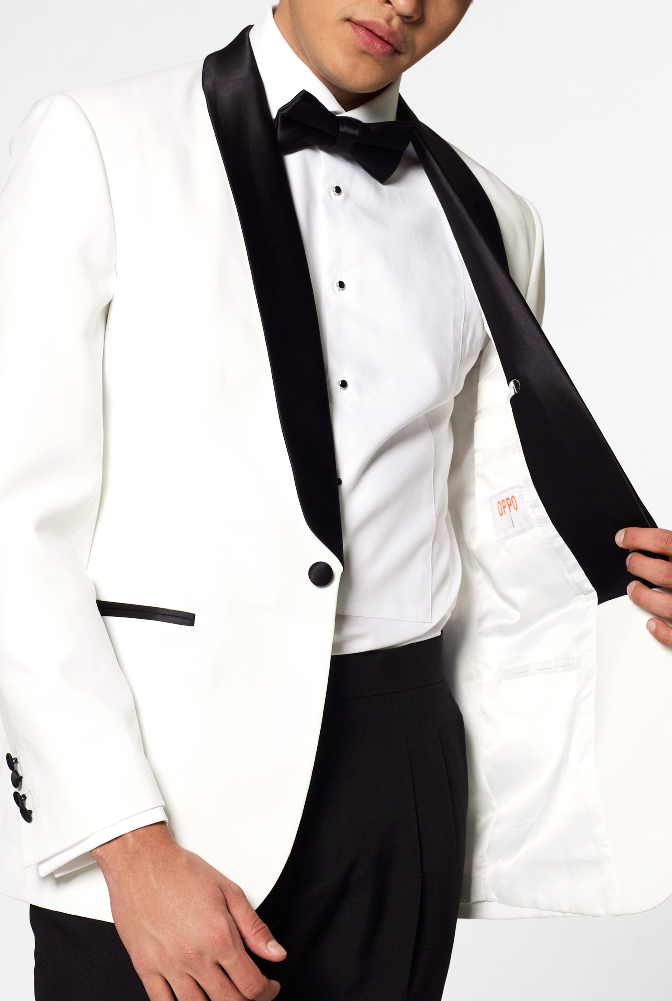 Costume OppoSuits Pearly White